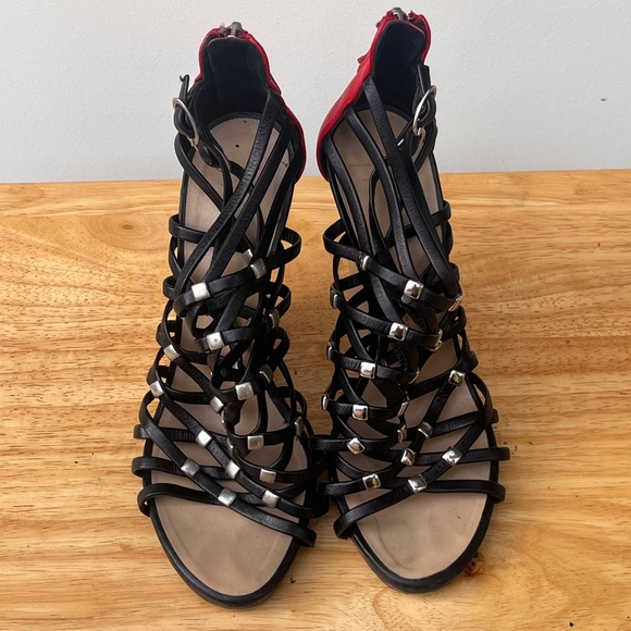 Guiseppe Zanotti Heels - Picture 1 of 4